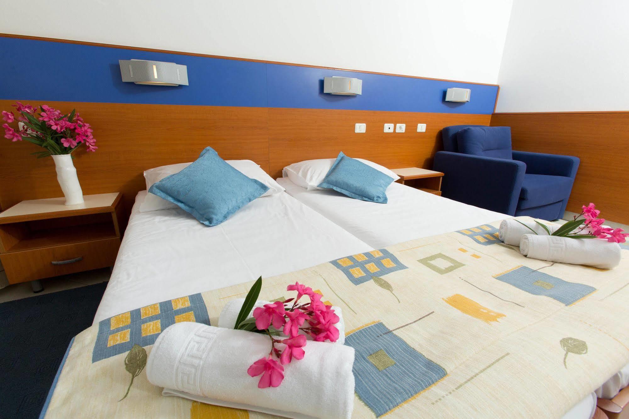 Bor Annex Hotel Ankaran Luaran gambar